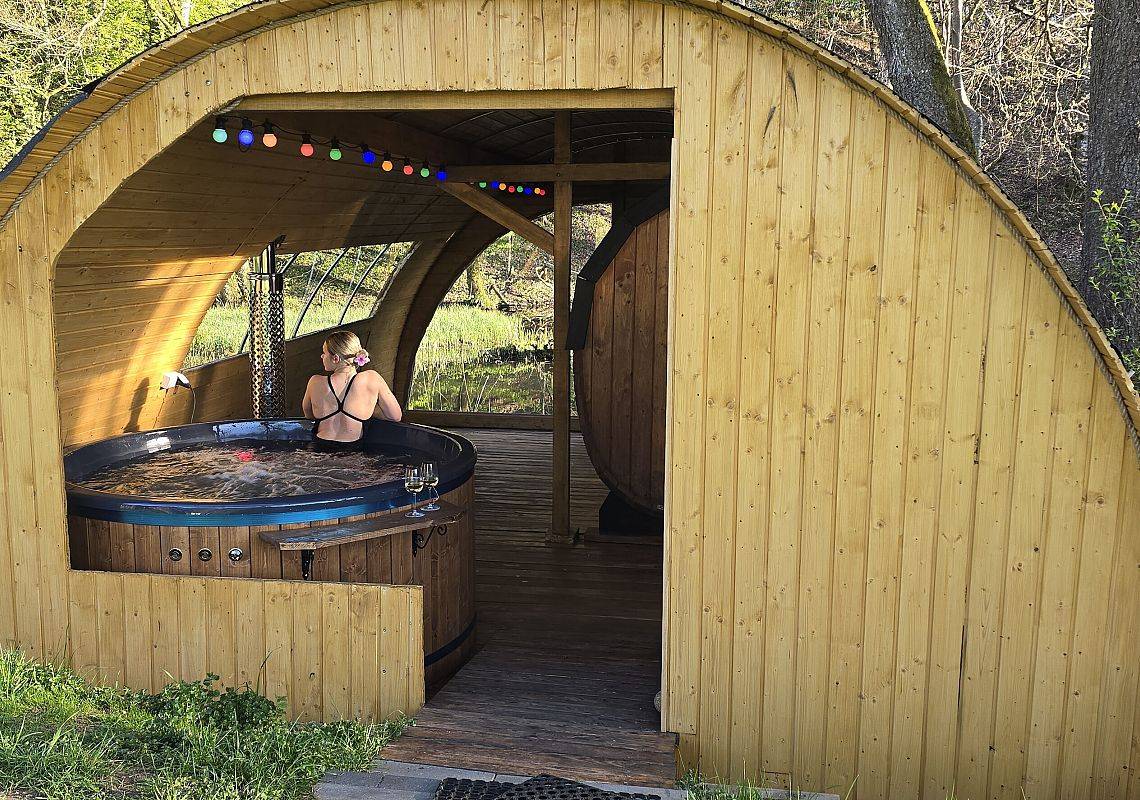 Jacuzzi